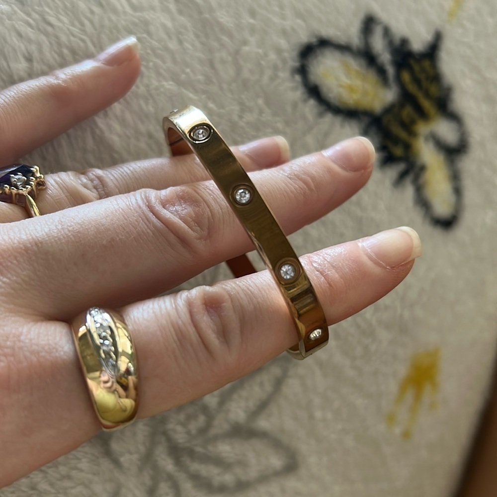 One rose gold snap on love style bangle bracelet